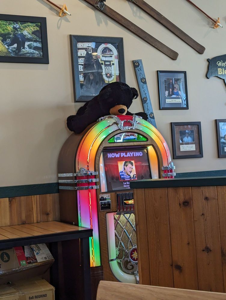 black bear diner sugar land photo